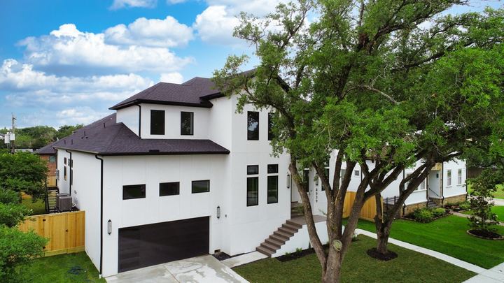 Drone & Aerial — Glenmeadow Dr, Houston, Texas